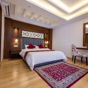 Ama-la, Thamel, Hotel Kathmandu