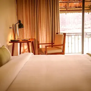 Into The Roots Farm Resort Thattakad